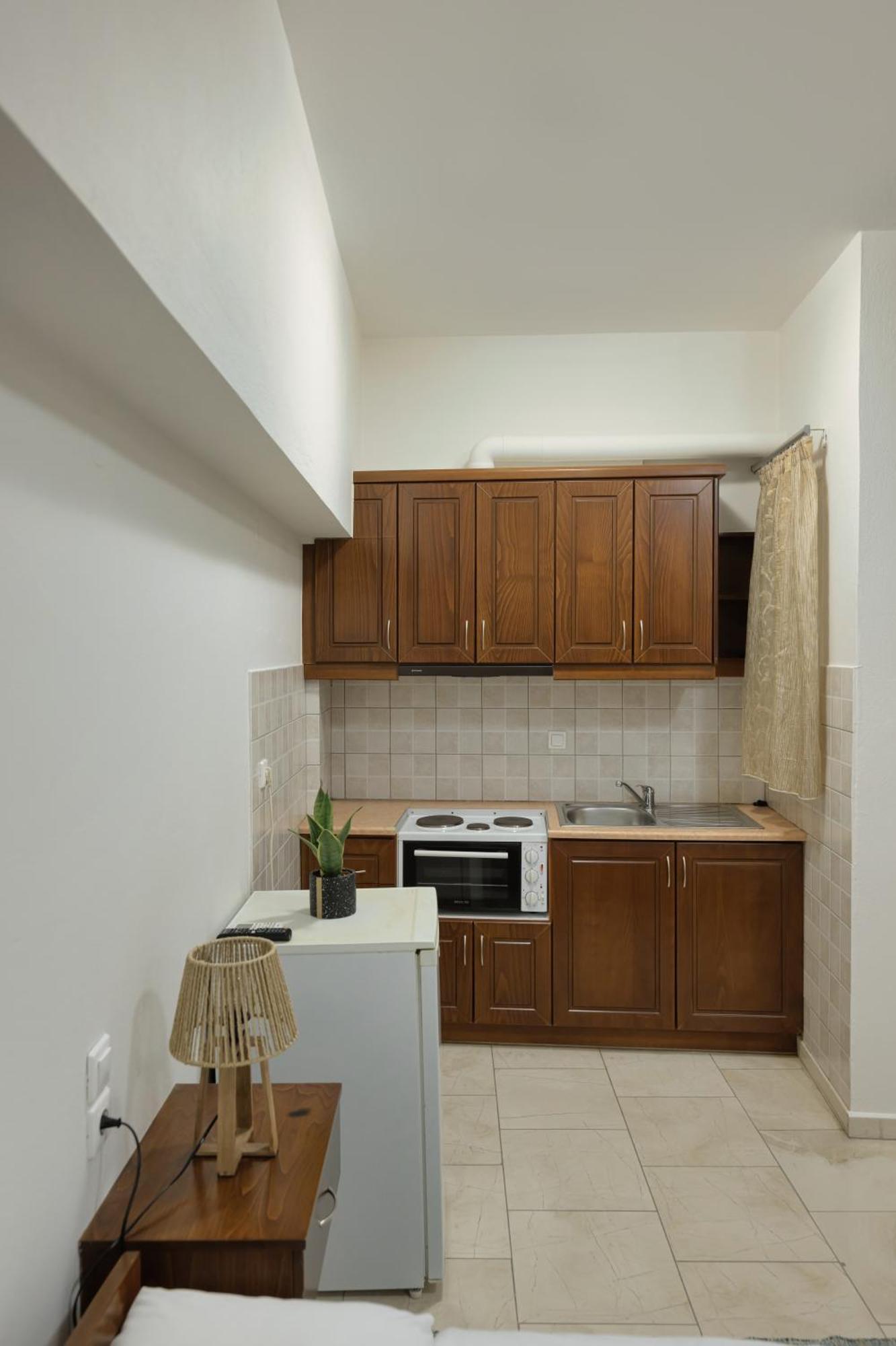 O Fotis Studios & Apartments Ioannina Exterior foto